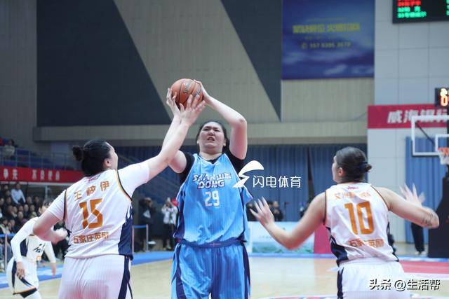 皇冠代理占成
_WCBA:张子宇首秀15分6板皇冠代理占成
,山东高速女篮106-93石家庄英励