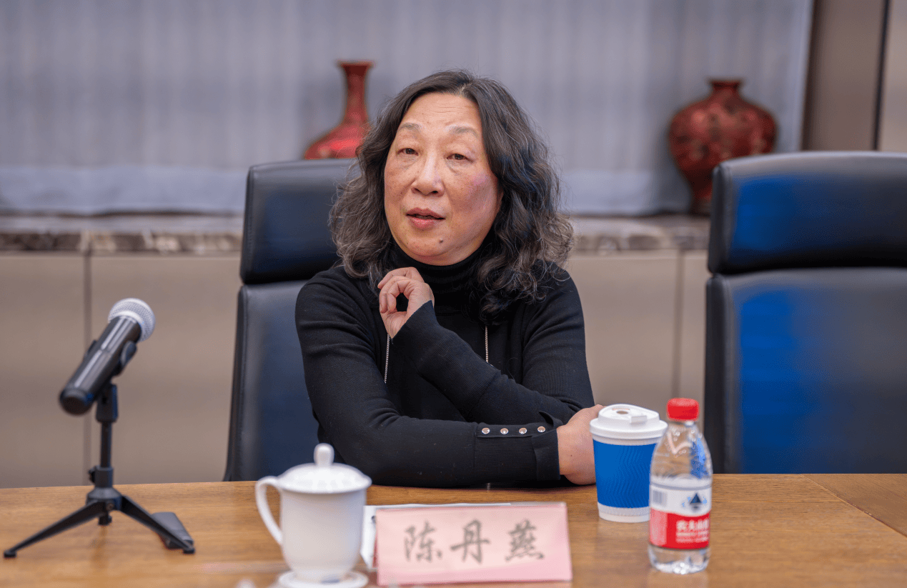 皇冠足球
_澎湃下午茶·上海“两会”专场|缝合与融合:一江一河的未来