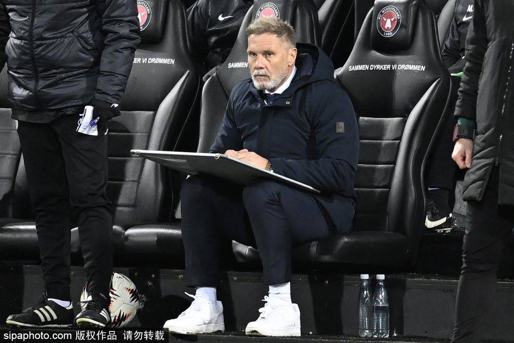 皇冠信用网开户_3-1！中国男足爆发皇冠信用网开户，2大buff加持U23国足创历史稳了？